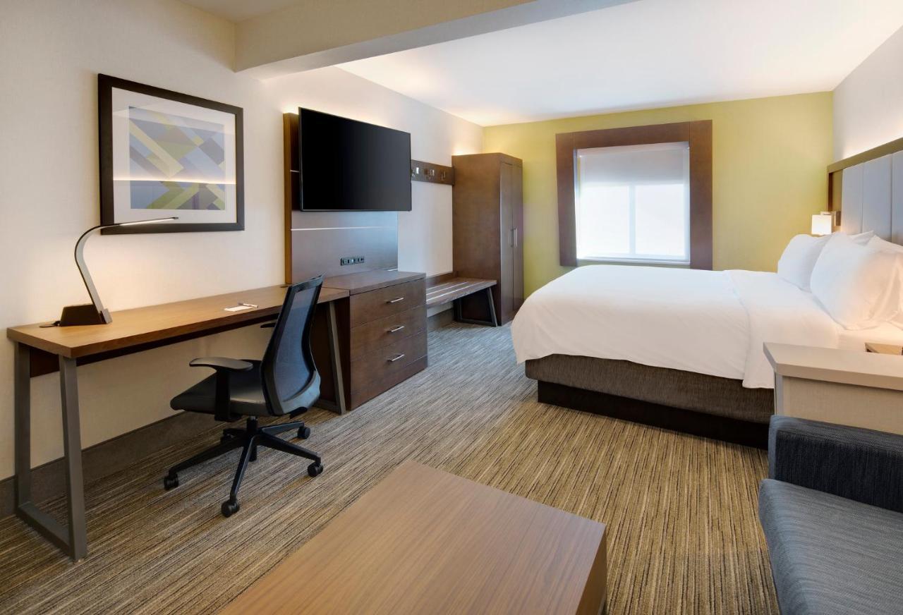 Holiday Inn Express & Suites Tilton By Ihg Buitenkant foto