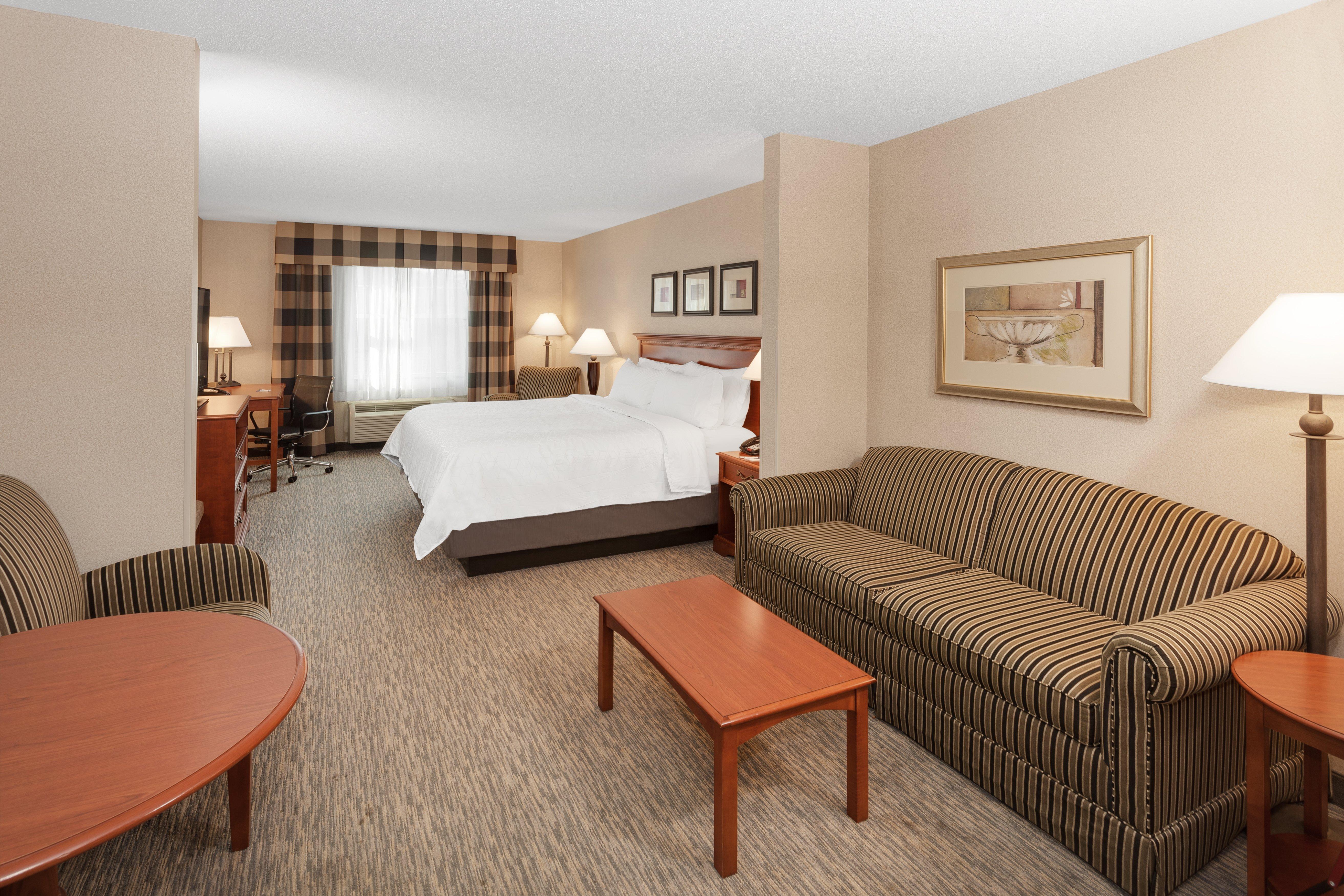 Holiday Inn Express & Suites Tilton By Ihg Buitenkant foto