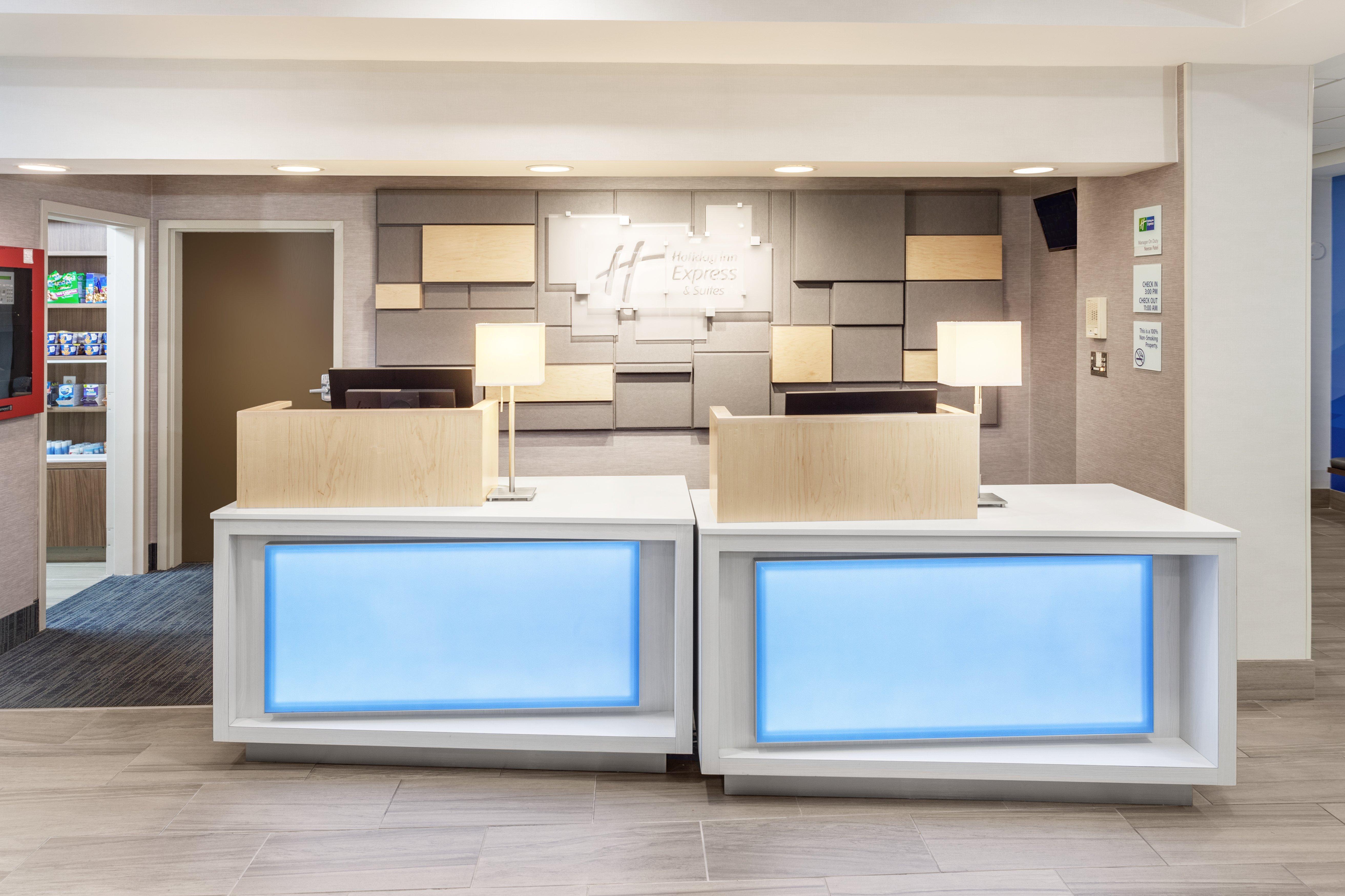 Holiday Inn Express & Suites Tilton By Ihg Buitenkant foto