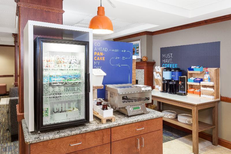 Holiday Inn Express & Suites Tilton By Ihg Buitenkant foto
